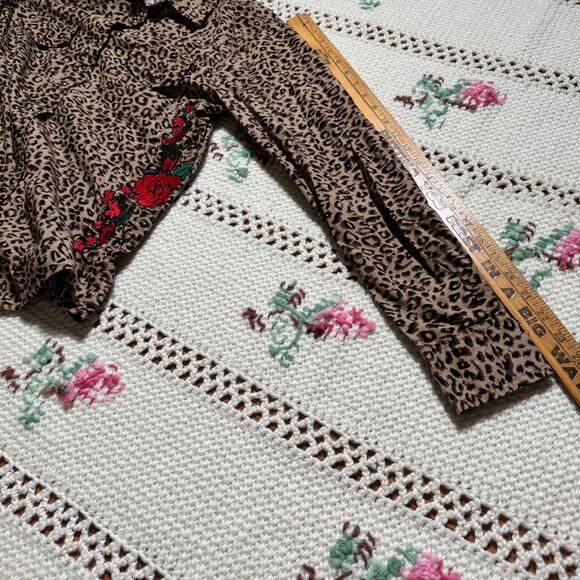 Vintage Y2K Ransom Ranch Leopard Print Western Shirt with Red Rose Embroidery Md - Picture 8 of 8